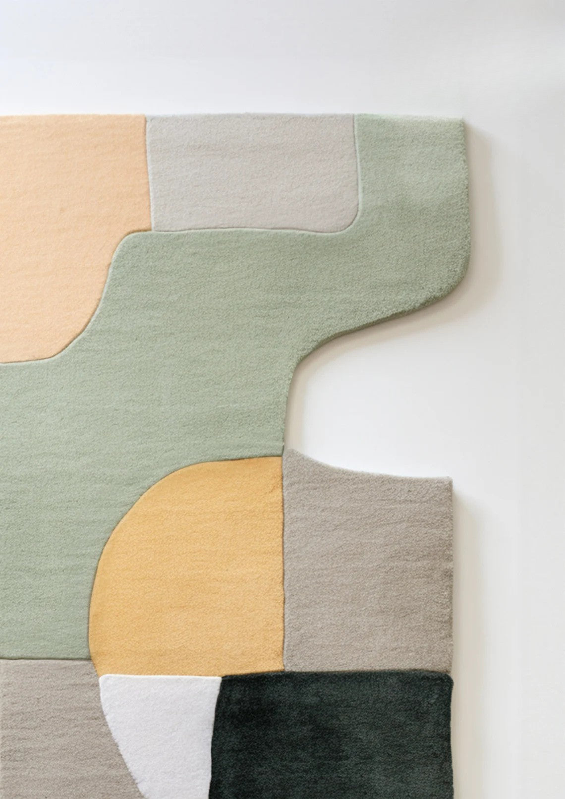 irregular_green_hand_tufted_rug