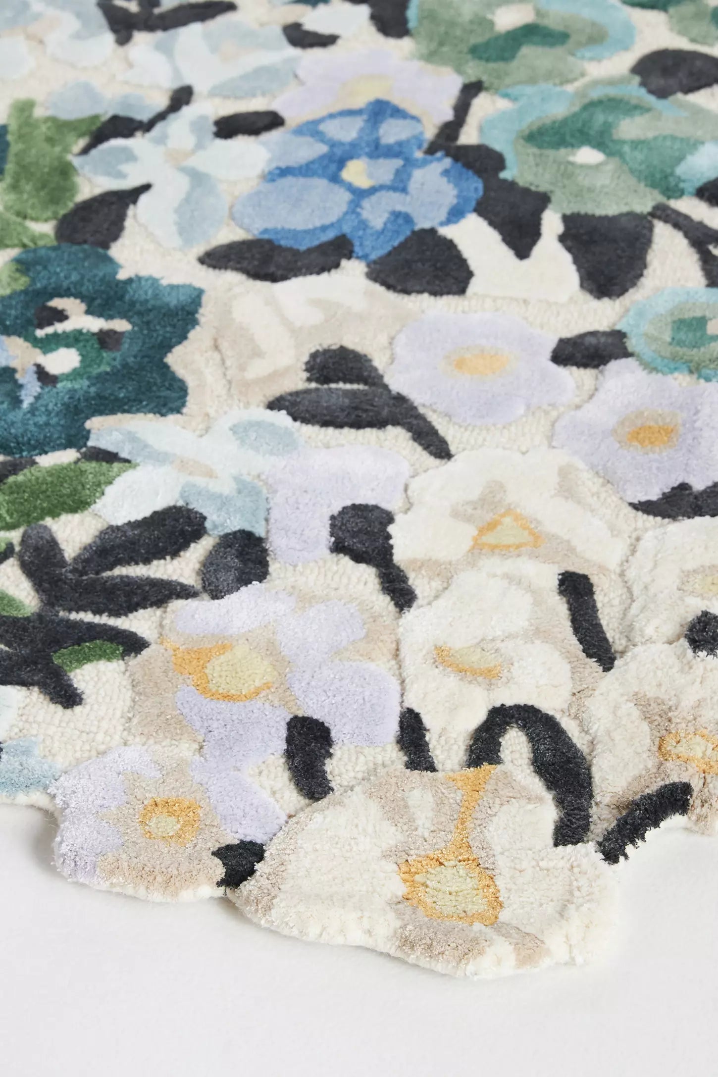 Bloom Blue Luxury Rug