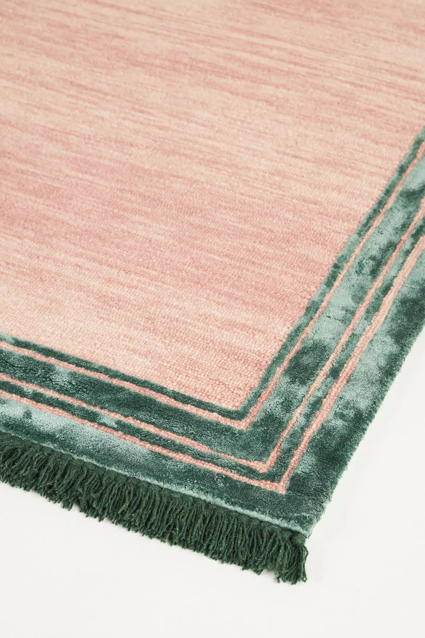 Blowsy Hand Tufted Rug