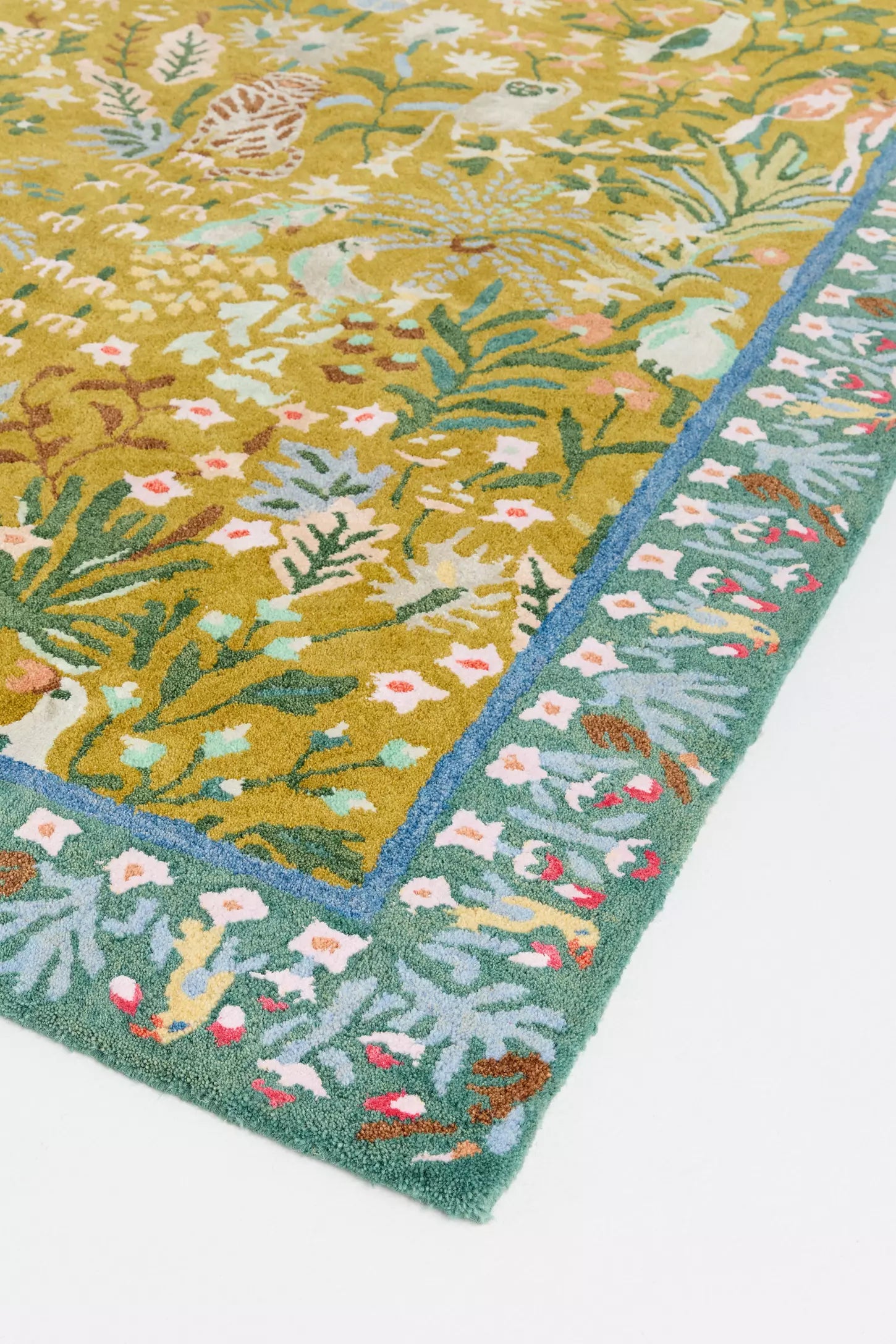 Anitha Hand Tufted Rug