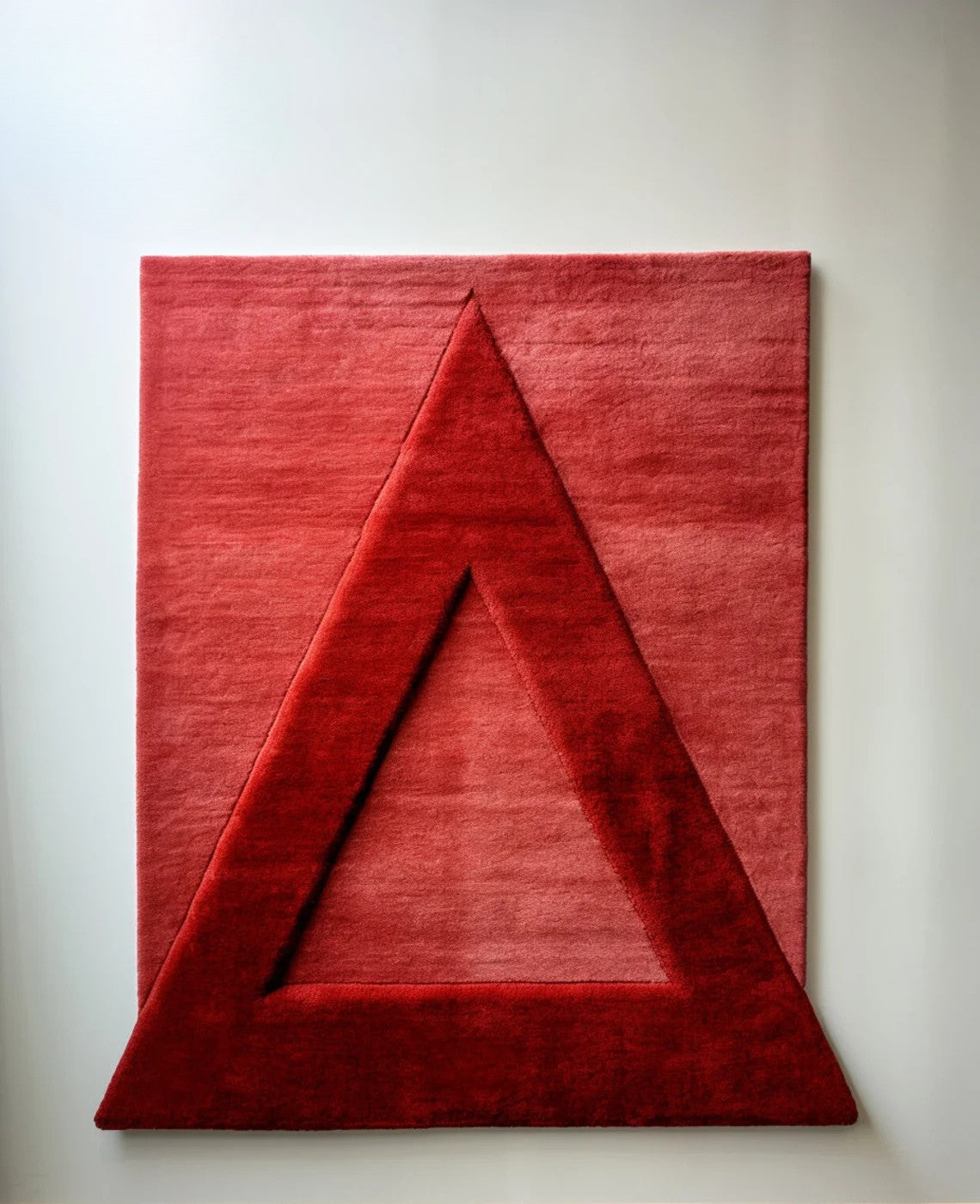 irregular_red_hand_tufted_rug