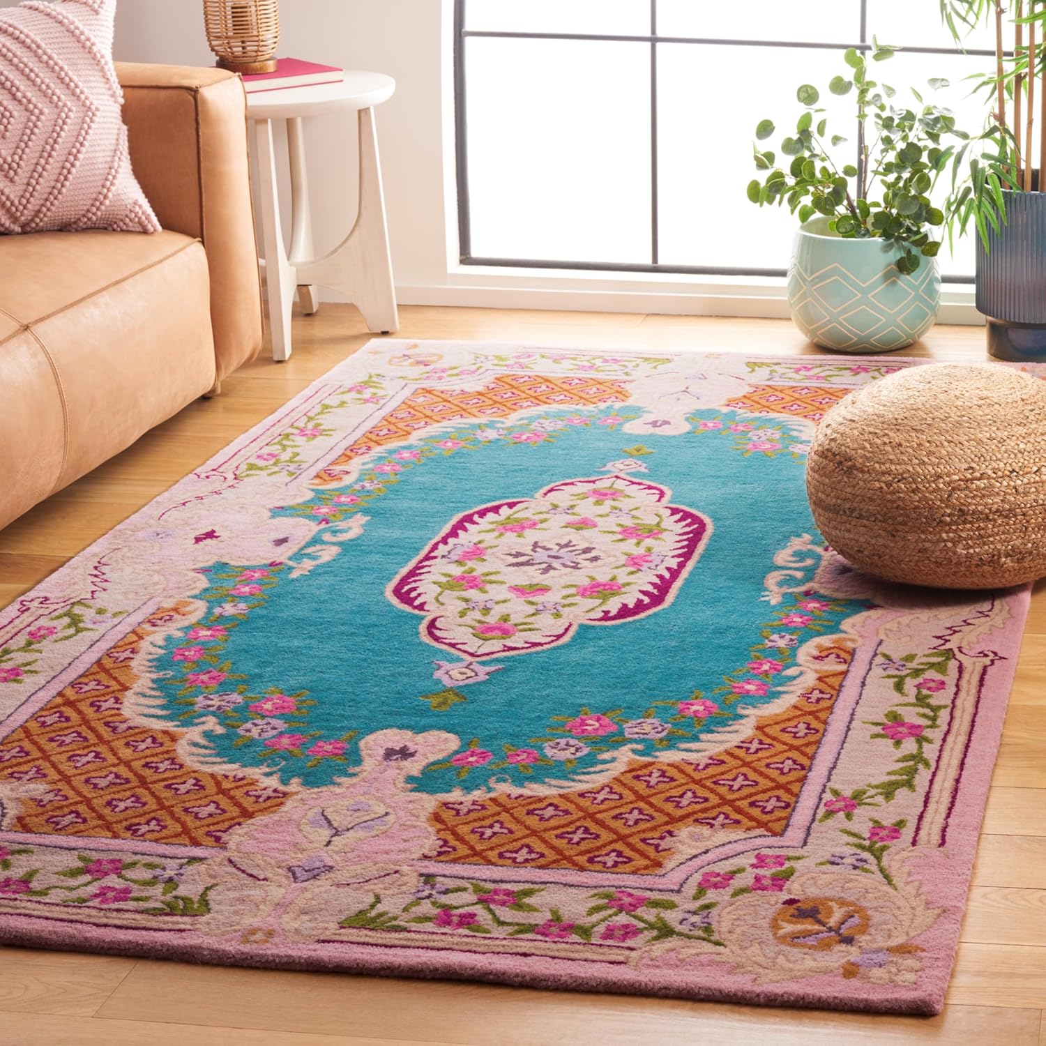 Sera Floral Medallion Wool Rug