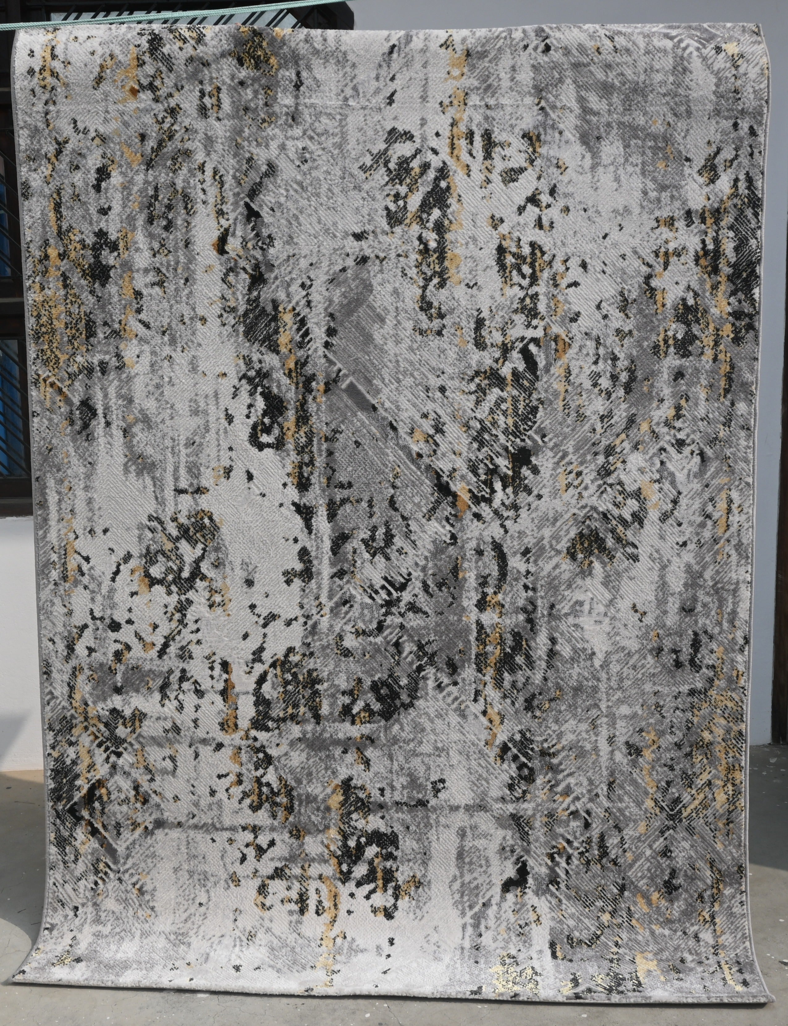 Tero Modern Grey Gold Rug