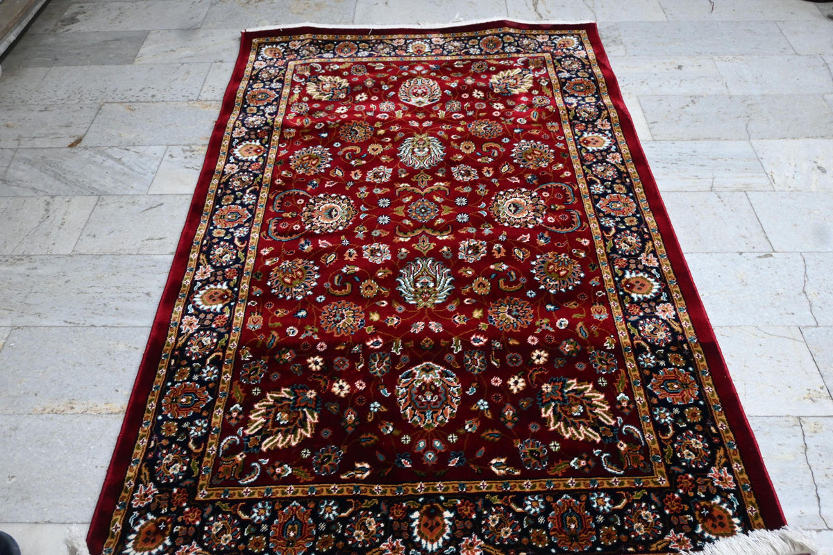 Zarif Traditional Carpet