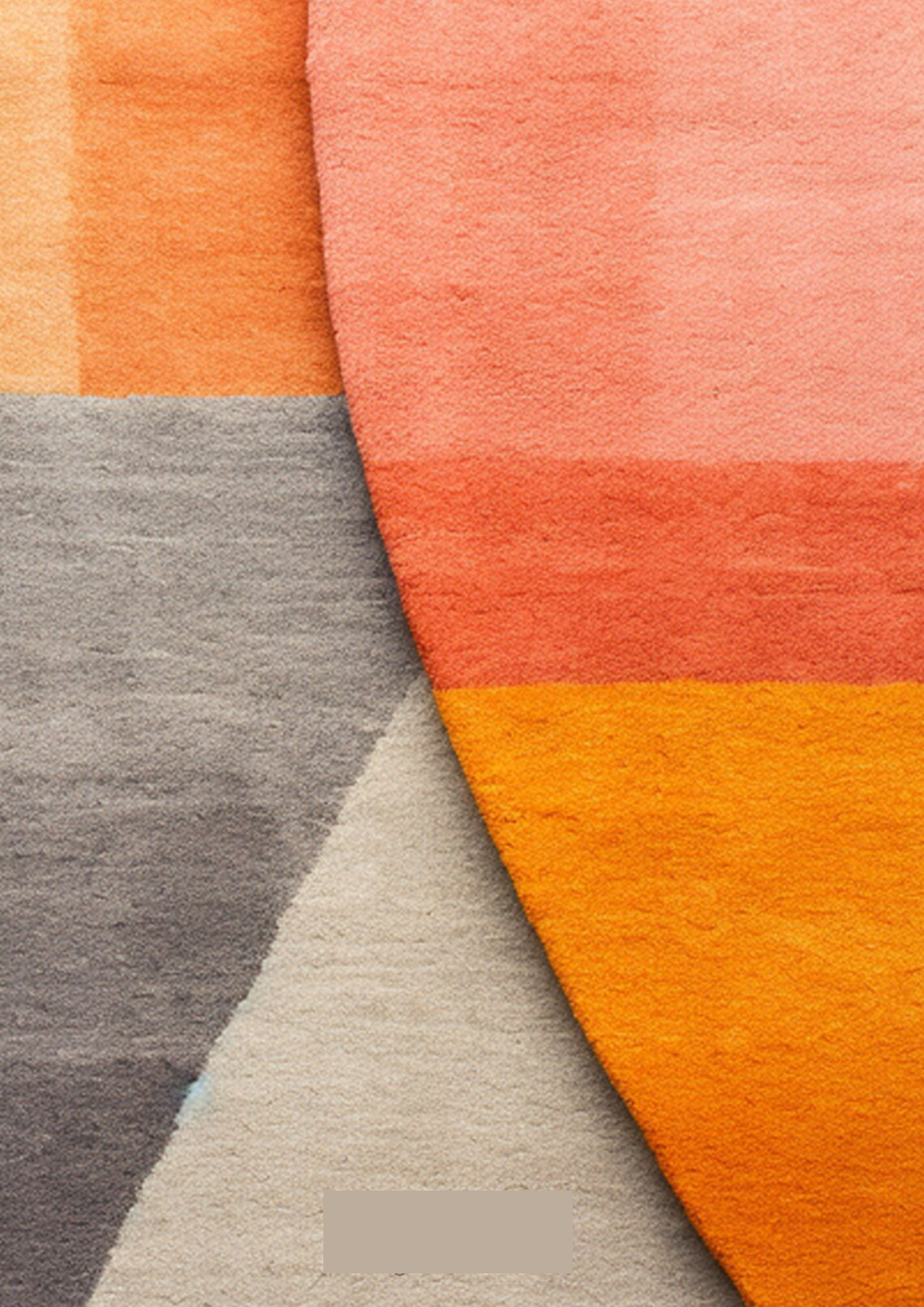 irregular_hand_tufted_rug