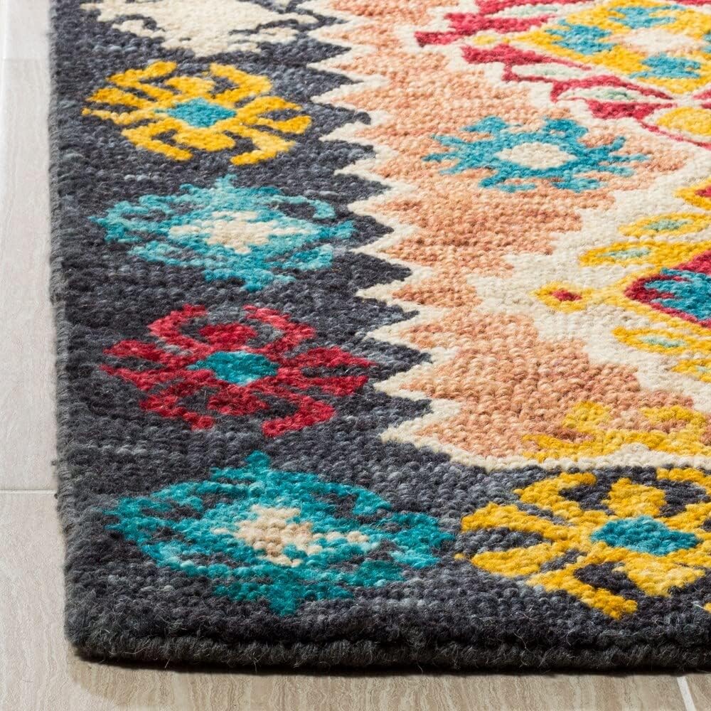 Vares Decorative Motif Wool Rug