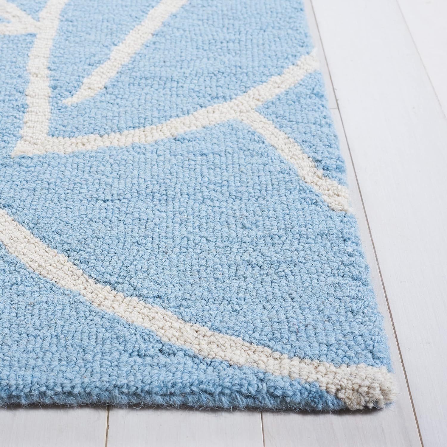 Frost Petals Floral Wool Rug