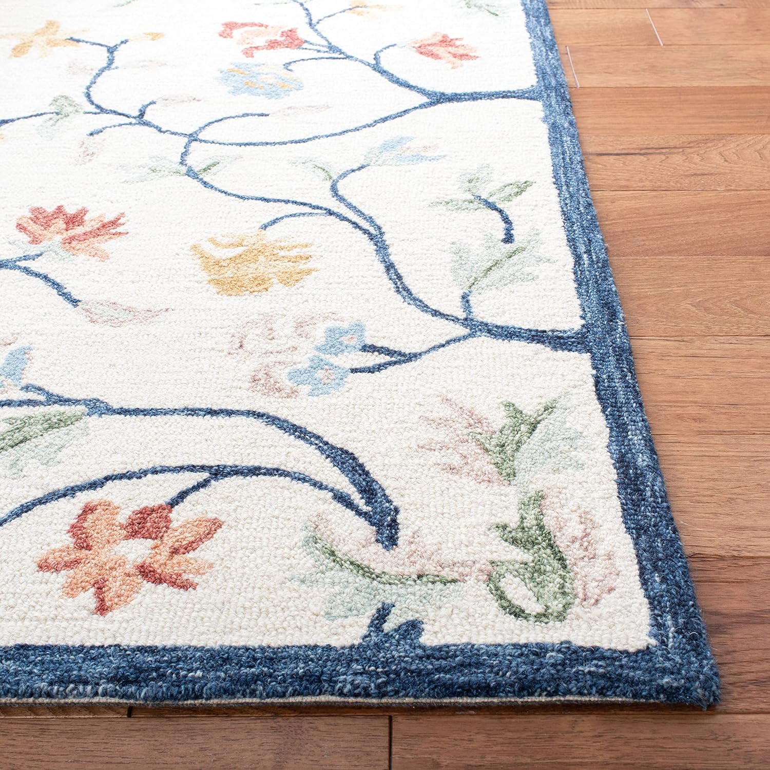 Fernleigh Botanical Vine Wool Rug