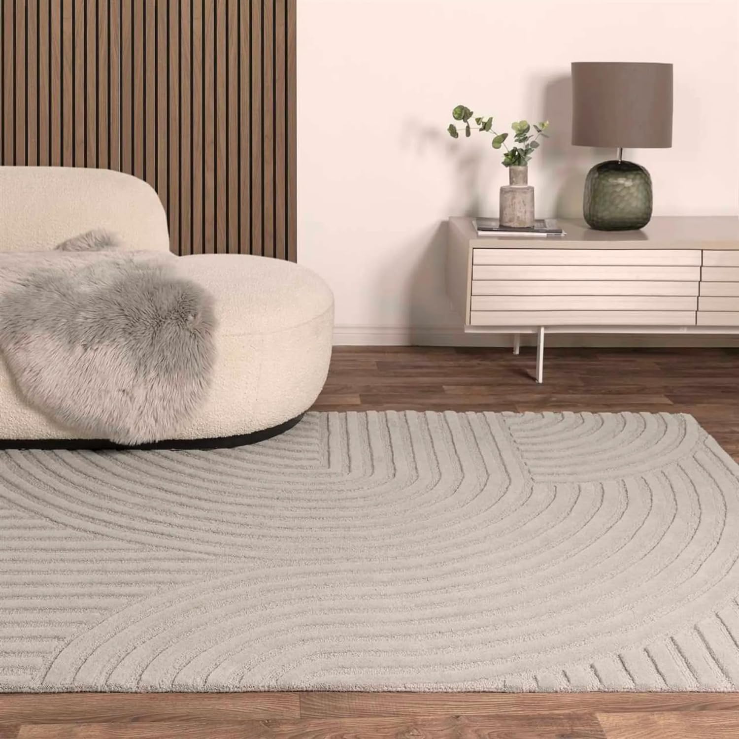 Arcen Sculpted Arch Wool Rug