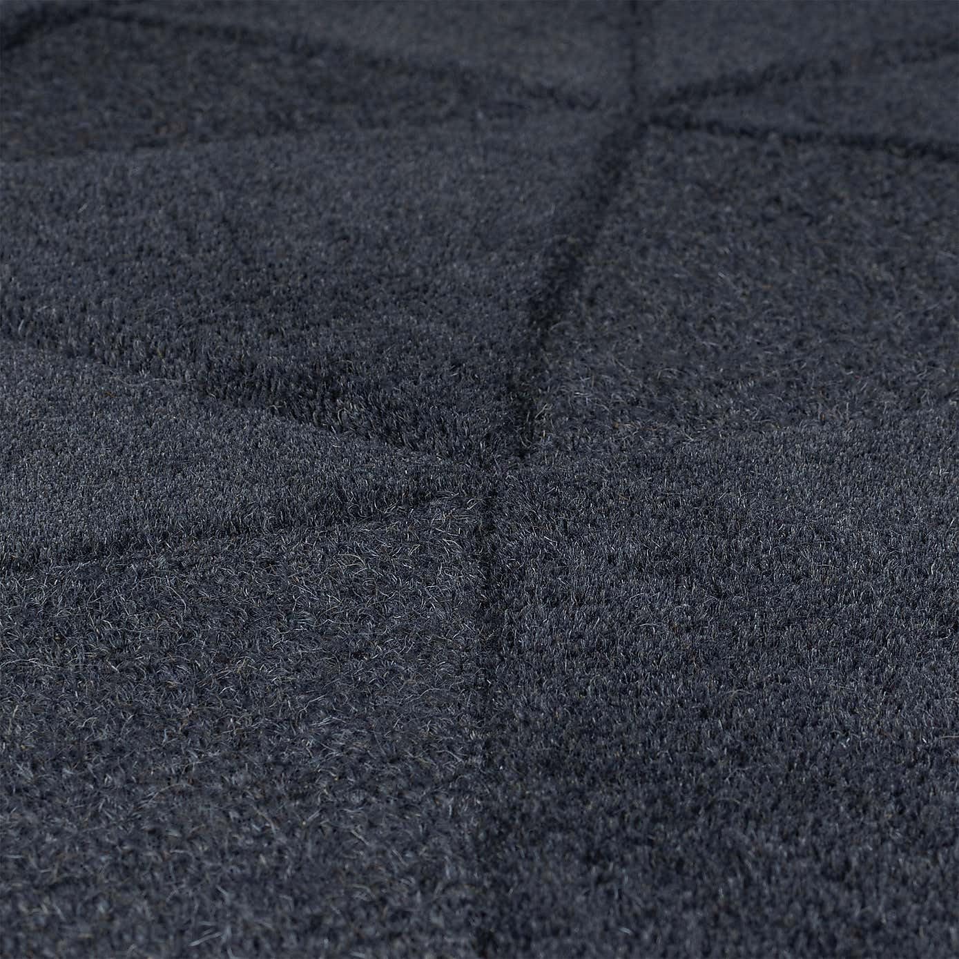 Obsidian Geometric Triangle Wool Rug