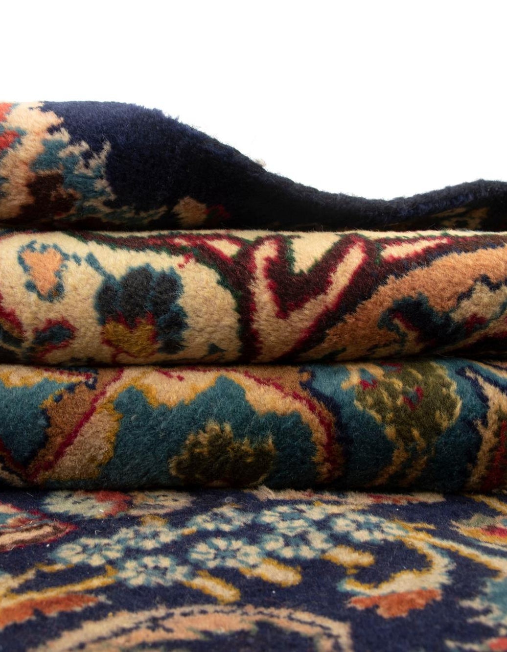 Riwaq Medallion Hand Knotted Wool Rug