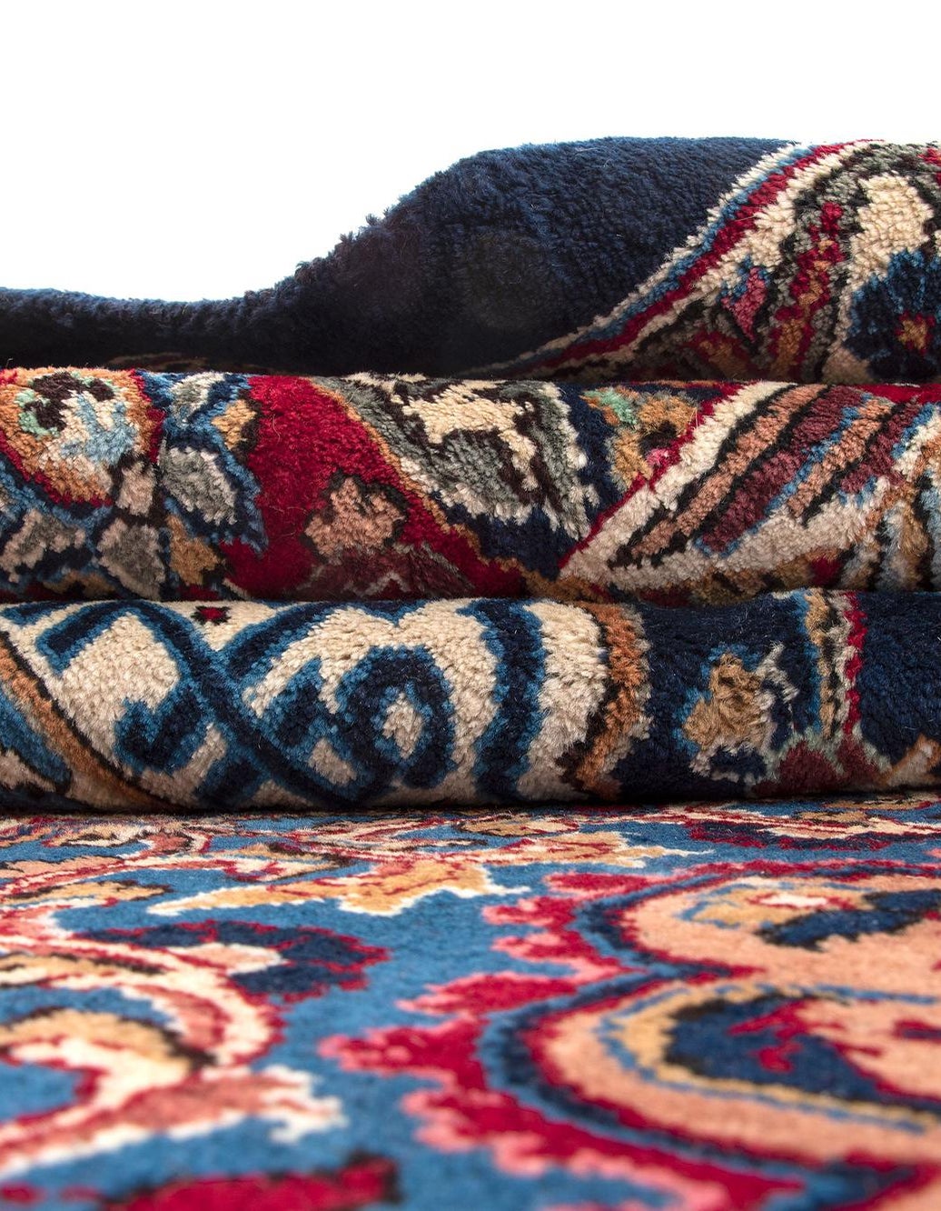 Sahir Medallion Hand Knotted Wool Rug
