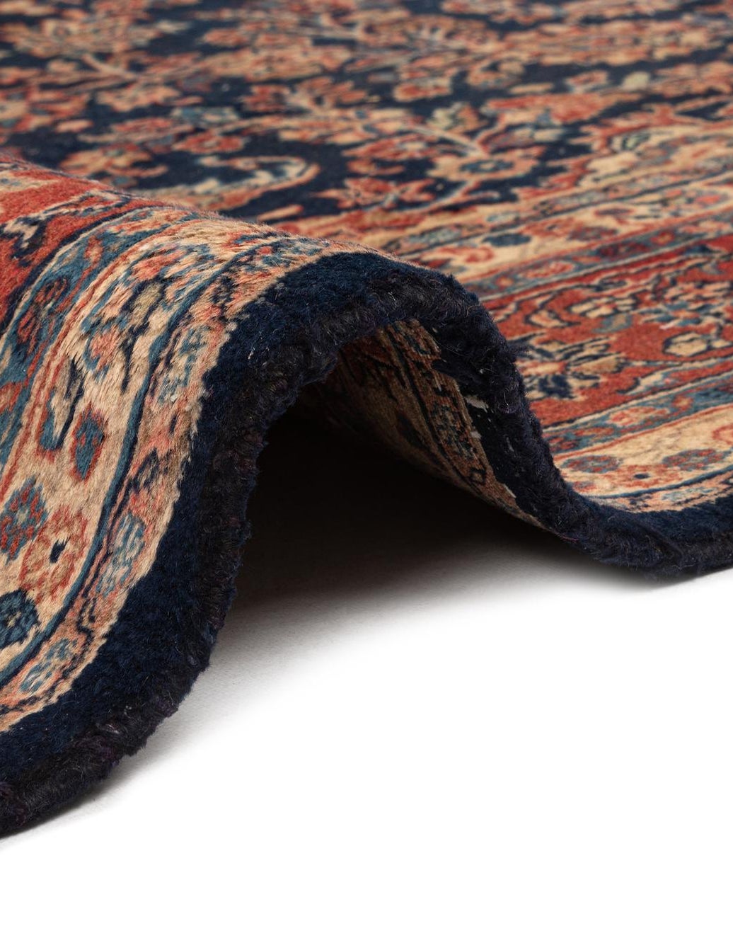 Zain Medallion Hand Knotted Wool Rug