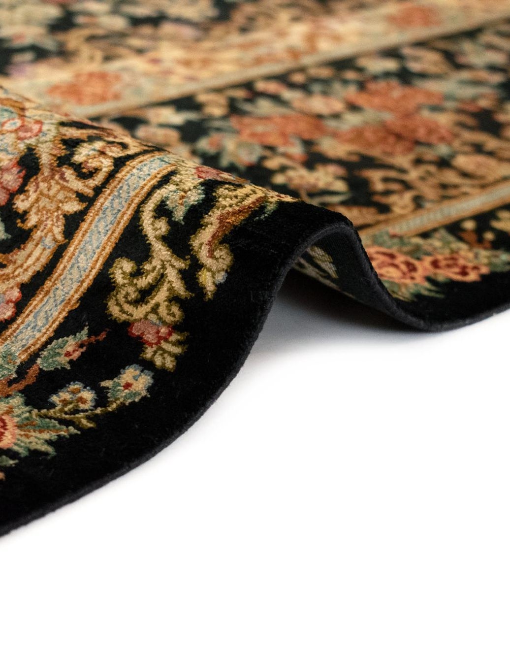 Nawar Floral Hand Knotted Wool Rug