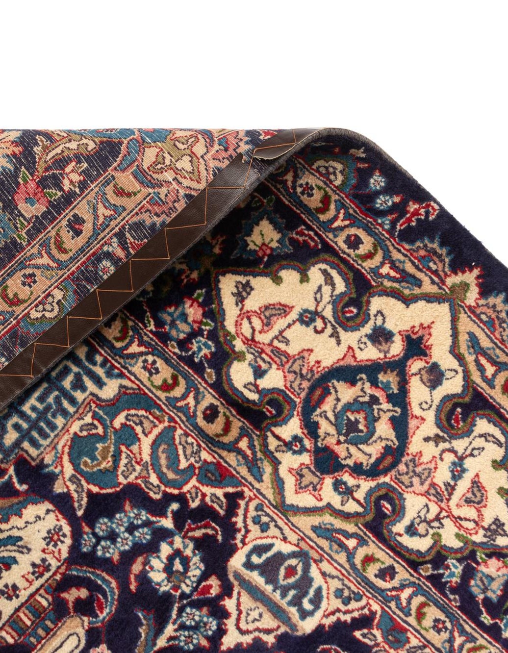 Nayyar Medallion Hand Knotted Wool Rug