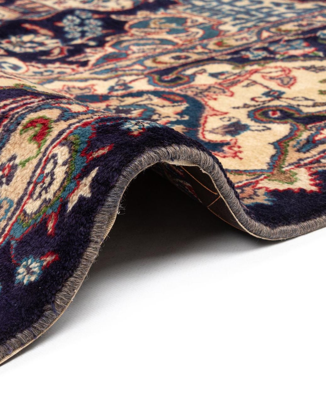 Nayyar Medallion Hand Knotted Wool Rug