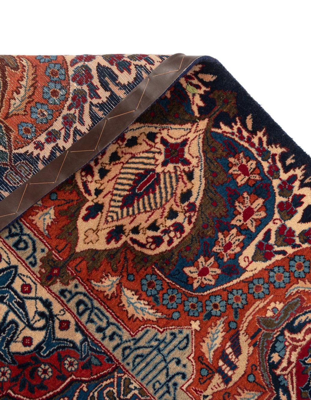 Zarwan Vase Medallion Hand Knotted Wool Rug