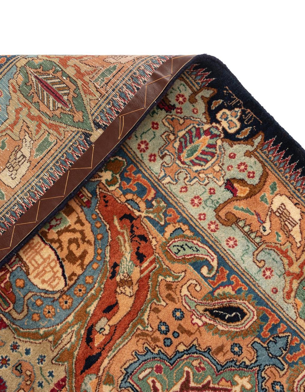 Safa Ornate Hand Knotted Wool Rug