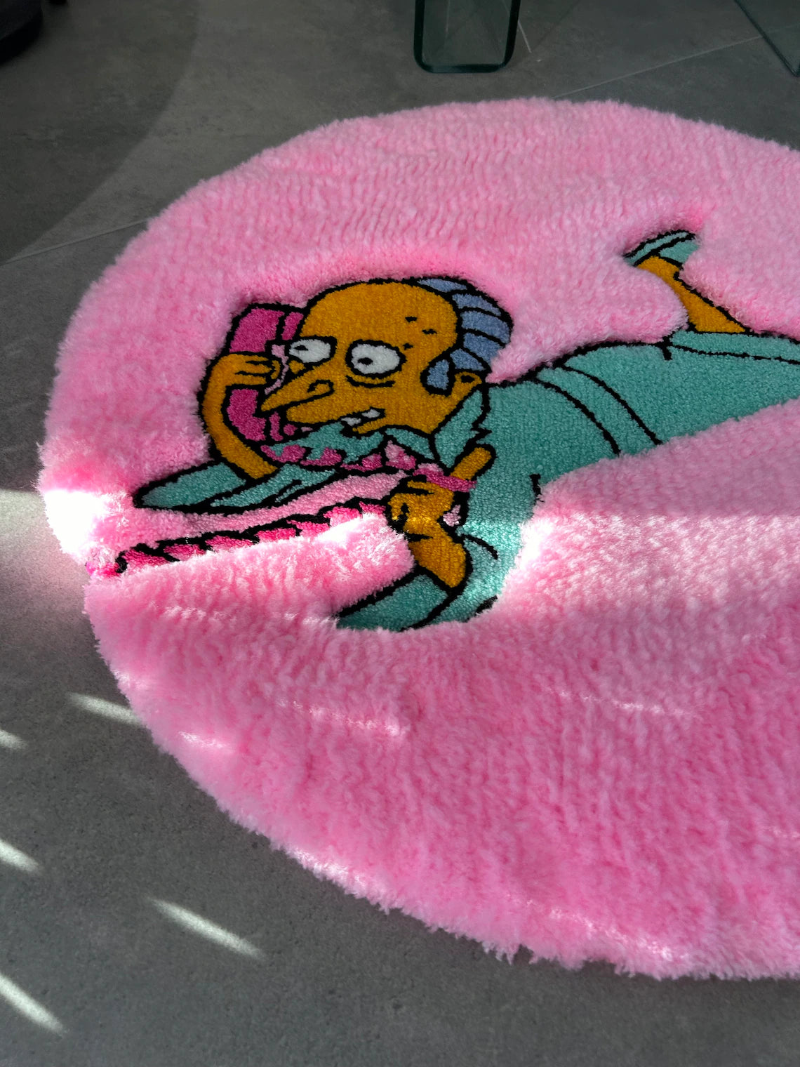 irregular_pink_hand_tufted_rug