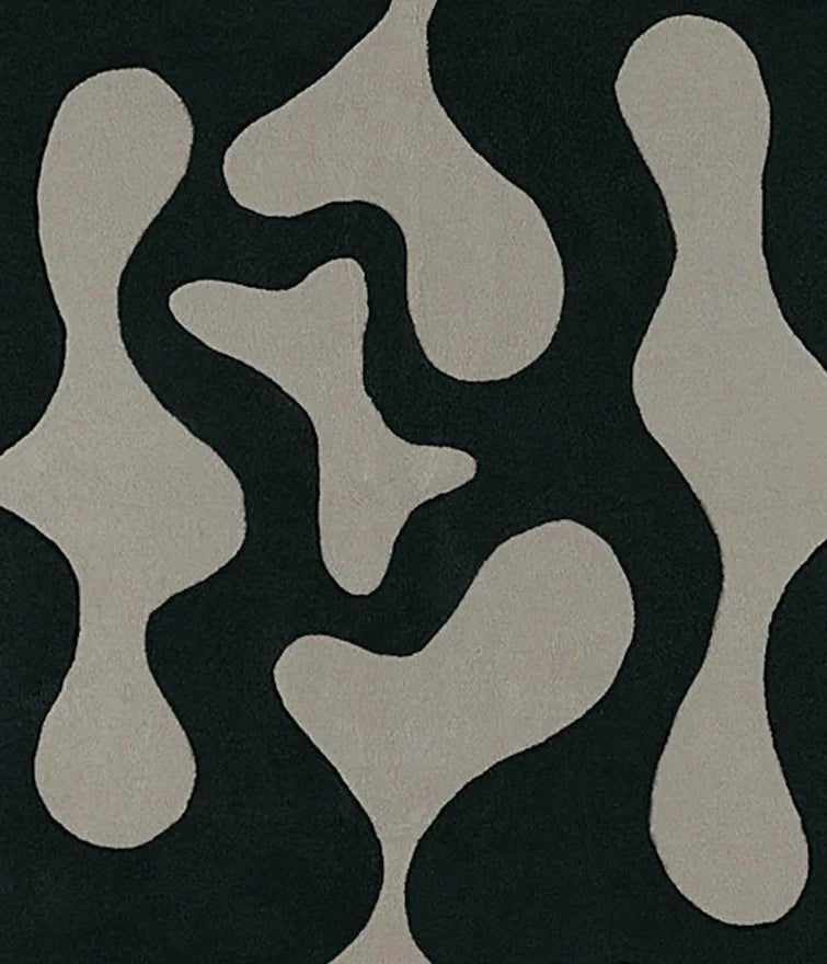 irregular_black_grey_hand_tufted_rug