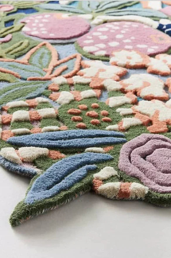 irregular_floral_hand_tufted_rug