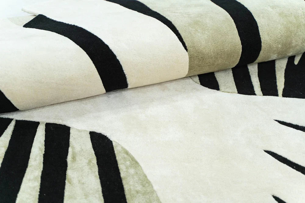 irregular_beige_hand_tufted_rug