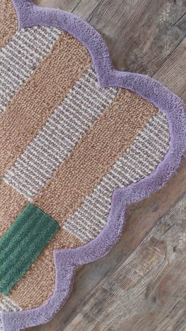 Lavender Checkered Scalloped Rug