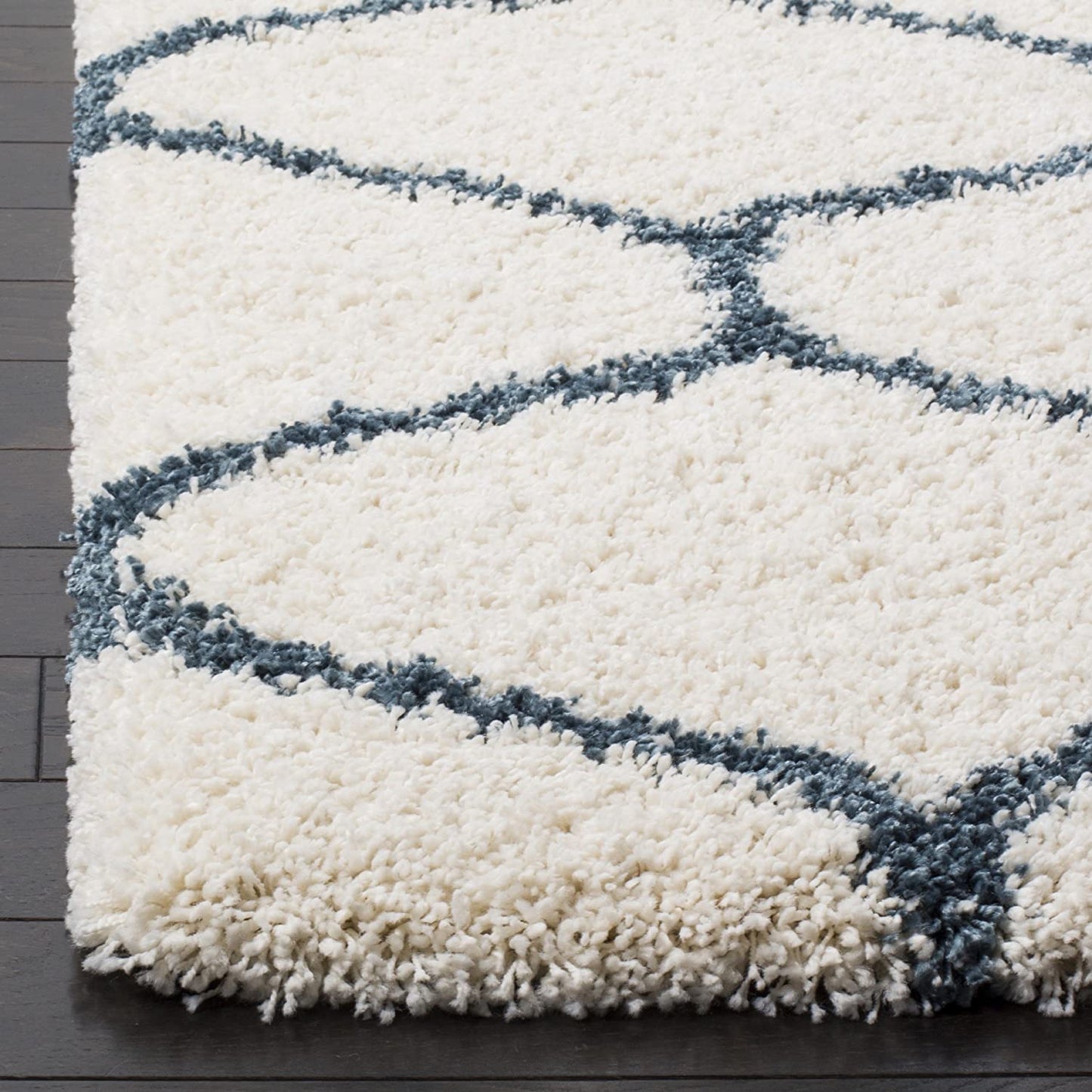 Ivory Blue Ogee Trellis Microfiber Shaggy Rug