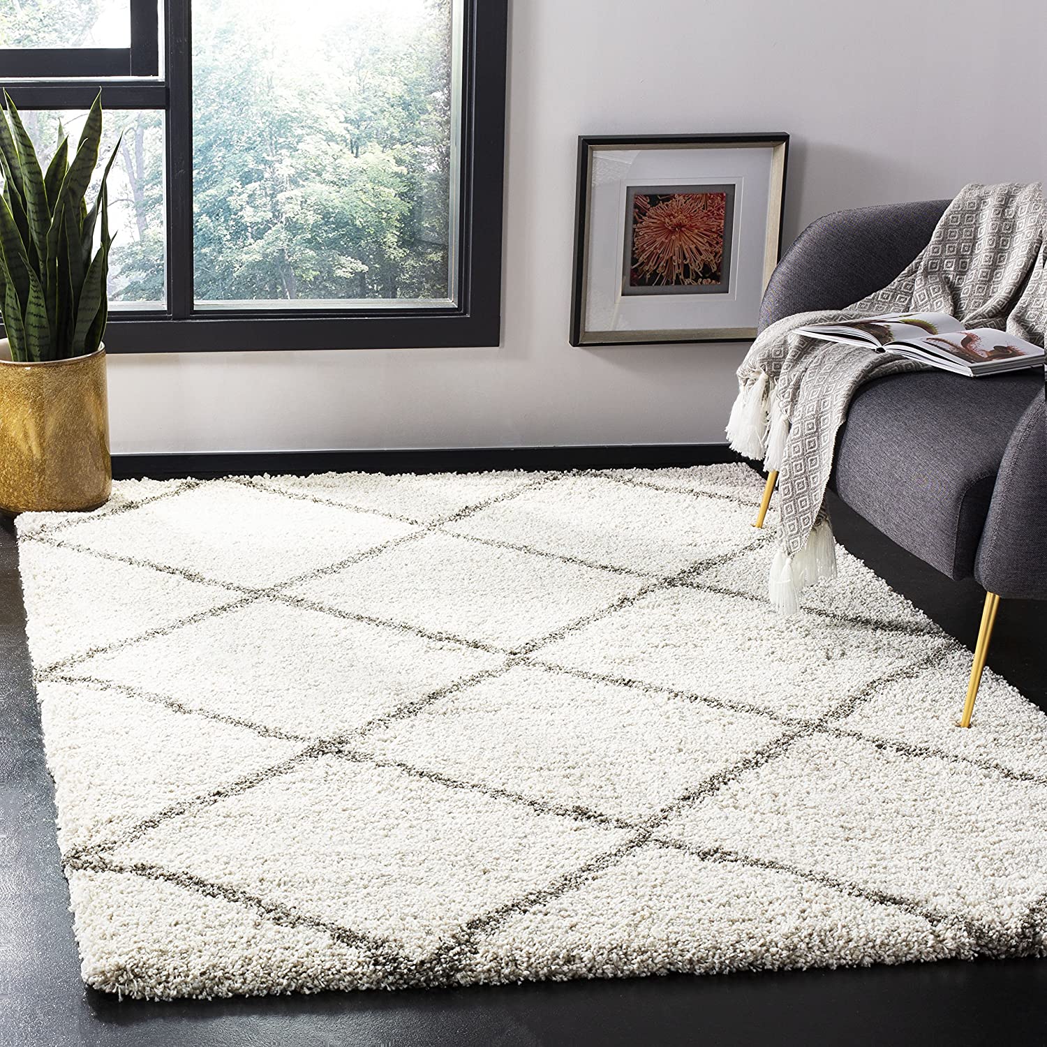 Zelo Shaggy Rug - Ivory Diamond Pattern
