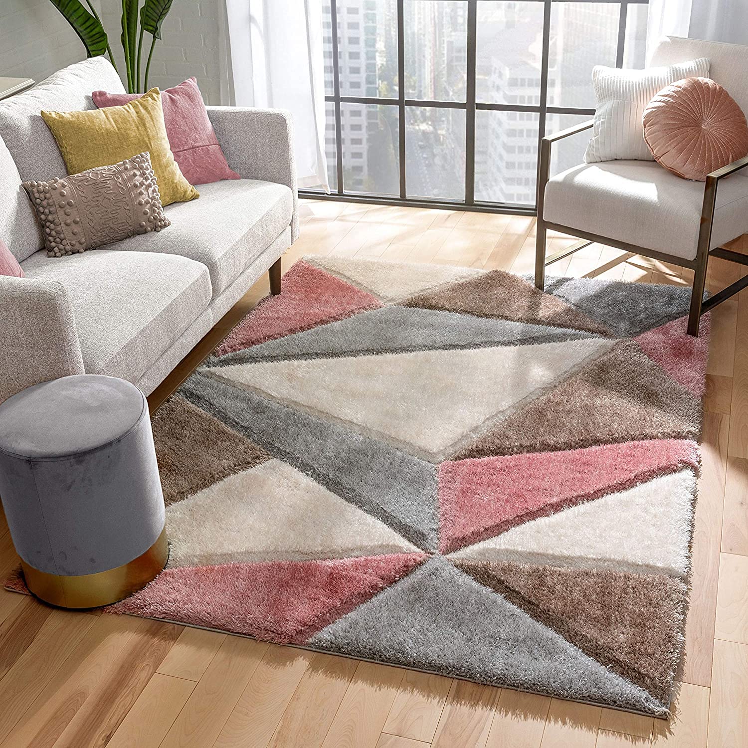 Fluffy pink diamond shaggy rug in a modern living room