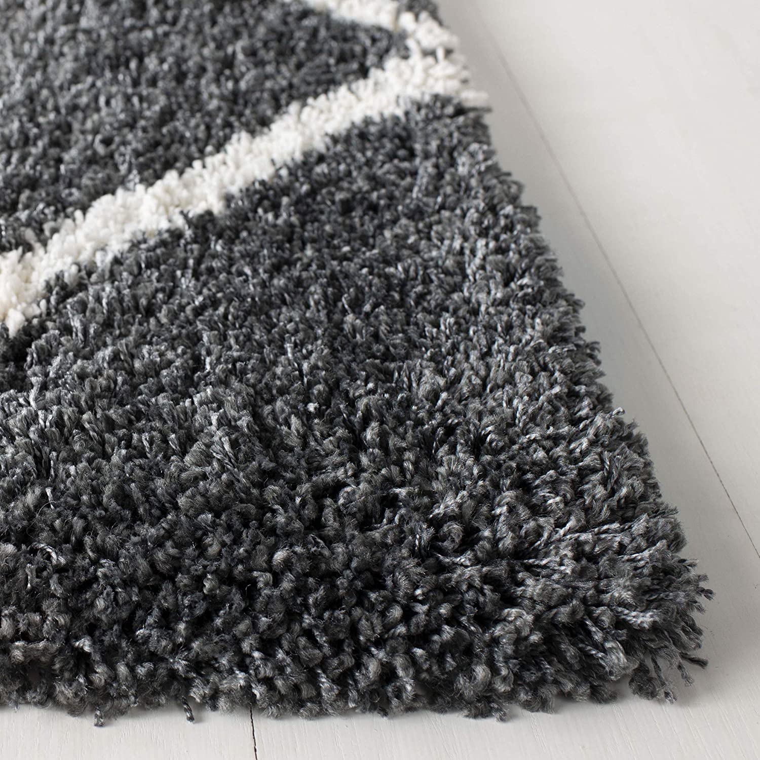 grey_shaggy_rug_carpet_online