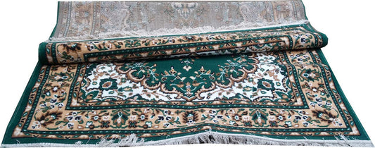 Green Traditional Washable Polyester Carpet