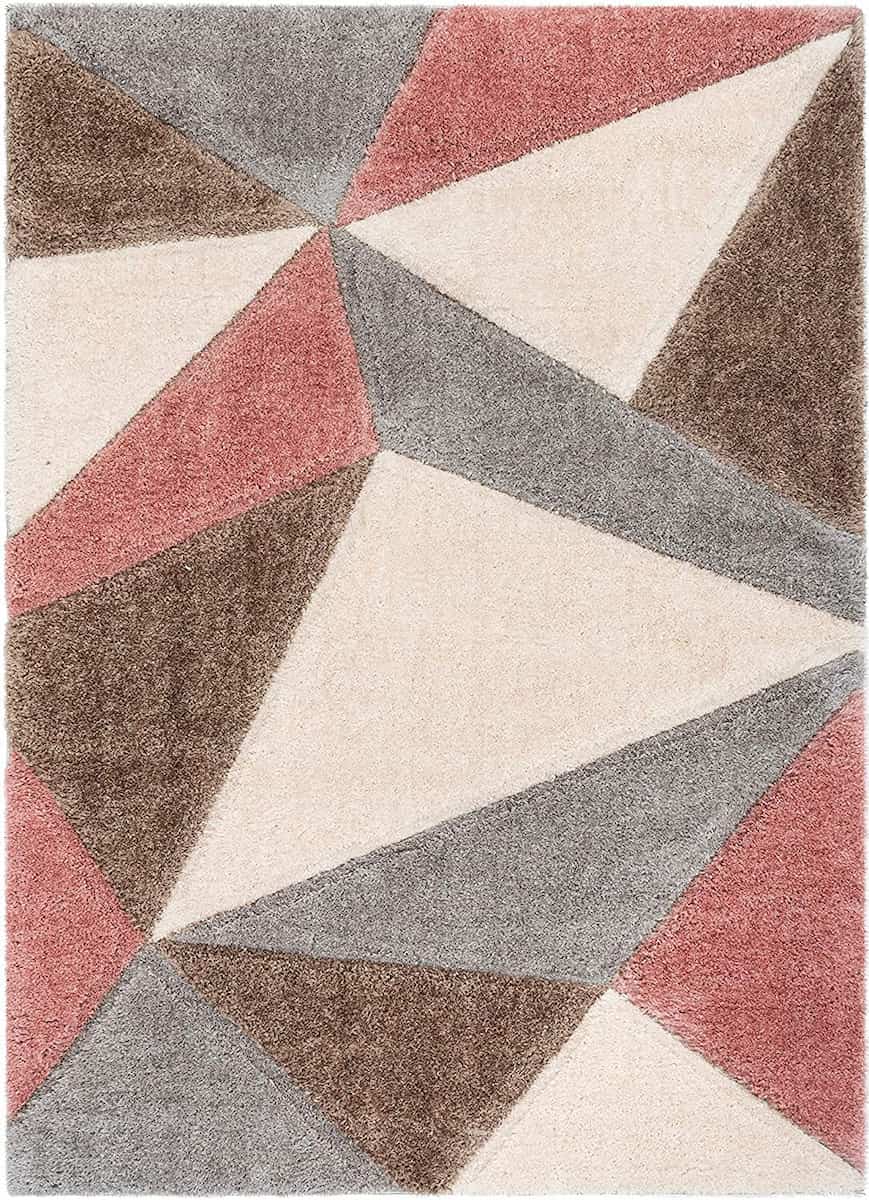 Thick shaggy rug with 2-inche pile for cozy bedroom decor